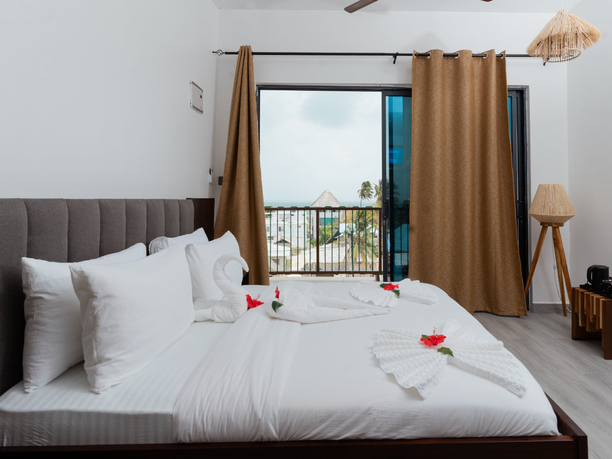 Executive Seaside View Room